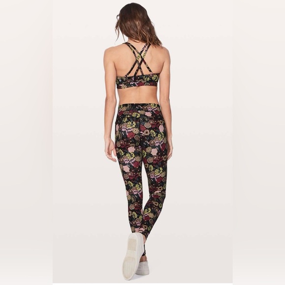 Lululemon Wunder Under Hi-Rise Tight 26" in Fluorolace Multi - Picture 4 of 10